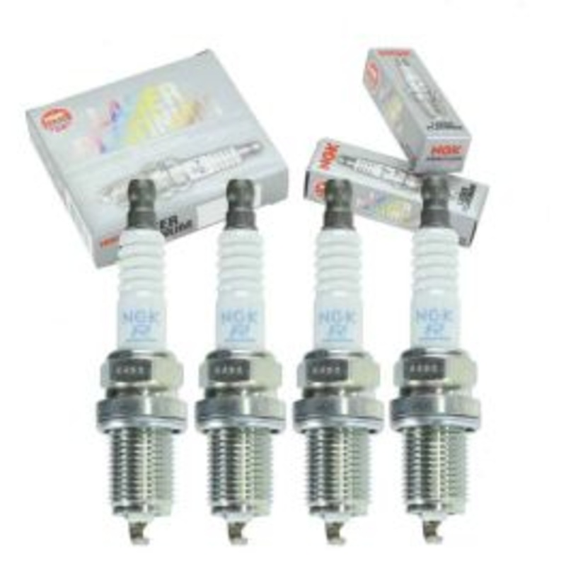 4 pc NGK Laser Platinum Spark Plugs for 1999-2002 Daewoo Lanos 1.6L L4