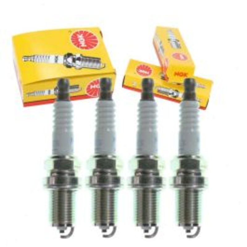 4 pc NGK Standard Spark Plugs for 1996-2000 Plymouth Breeze 2.0L L4