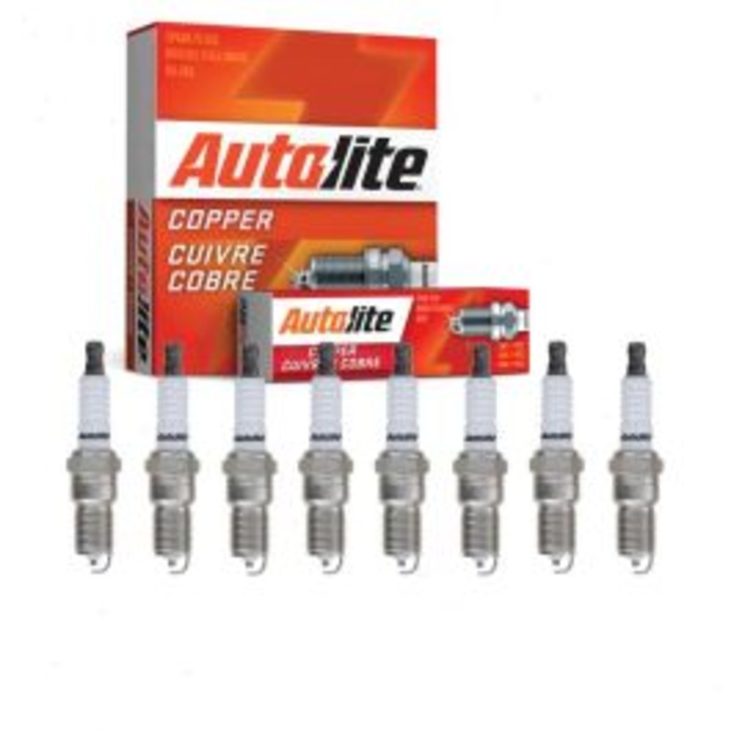 8 pc Autolite Copper Core Spark Plugs for 2002-2005 Workhorse FasTrack FT1261 5.7L V8
