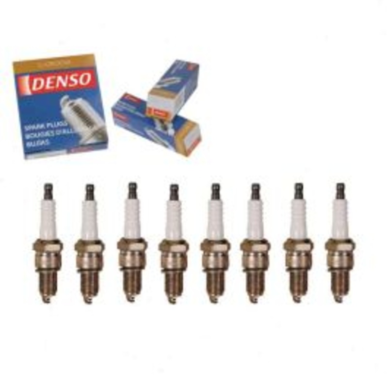 8 pc DENSO Standard U-Groove Spark Plugs for 1993 Land Rover Defender 110 3.9L V8