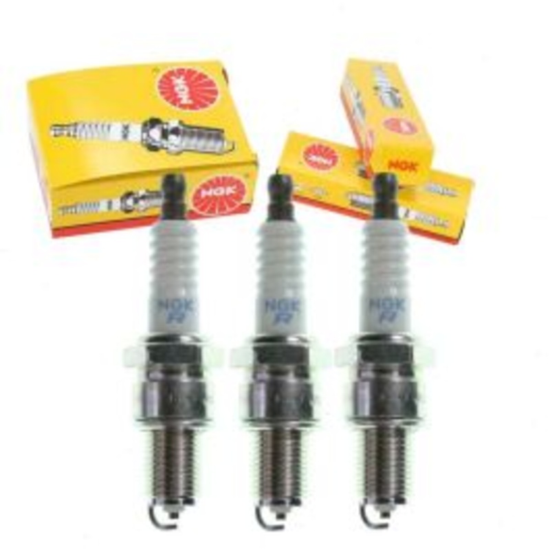 3 pc NGK Standard Spark Plugs for 1992-1994 Suzuki Swift 1.0L L3