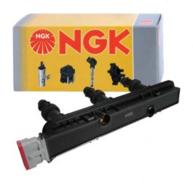 NGK Ignition Coil for 2000 Saturn LW2 3.0L V6