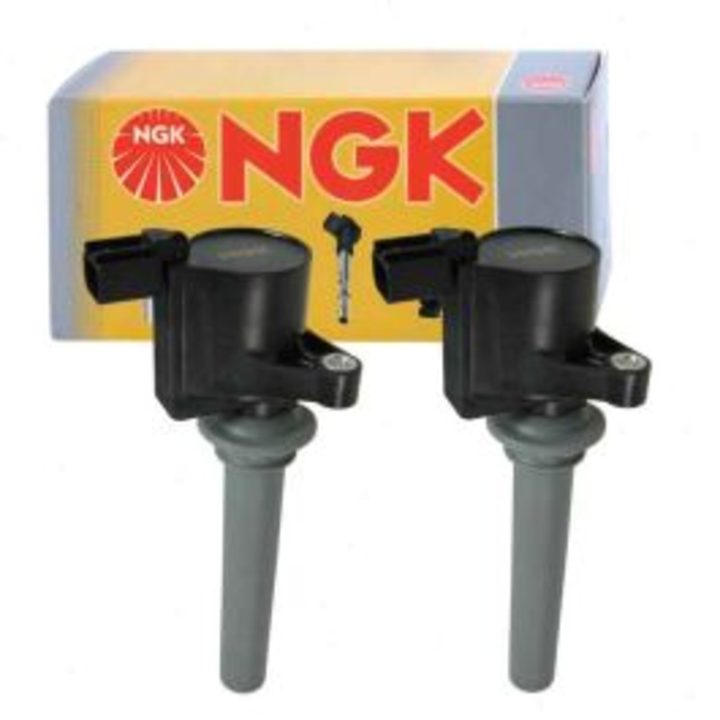 2 pc NGK 48680 U5060 Ignition Coils