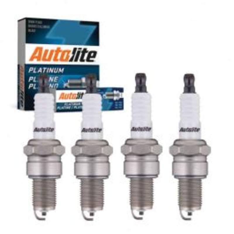 4 pc Autolite Platinum Spark Plug for 1966-1967 Nissan 411 1.6L L4