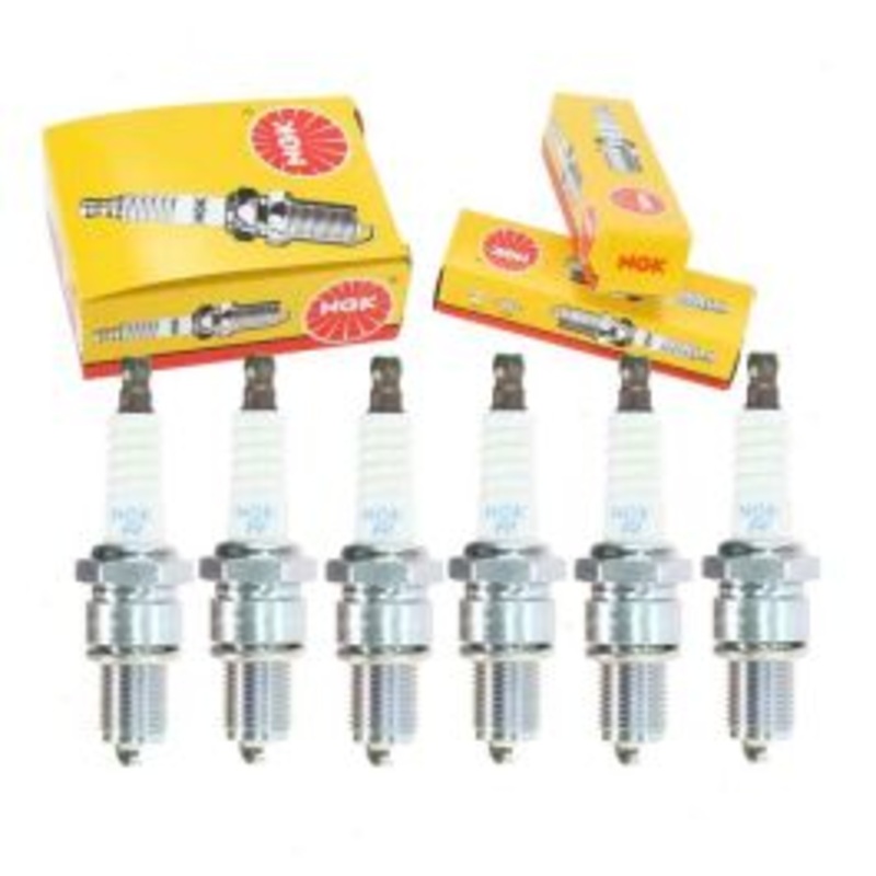 6 pc NGK Standard Spark Plugs for 1969-1970 International 1300D 3.8L L6