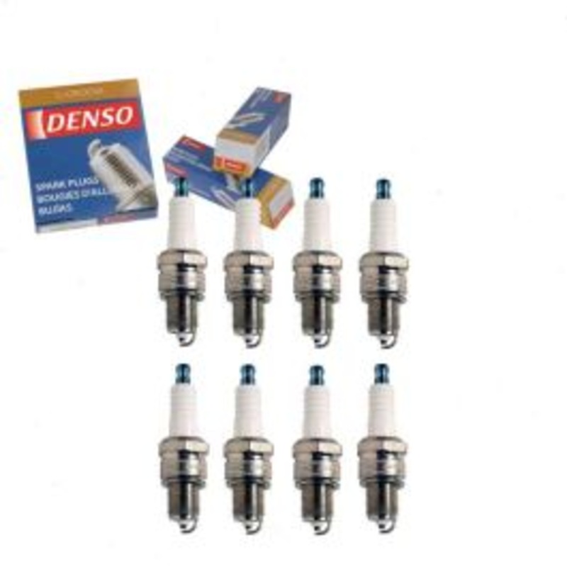 8 pc DENSO Standard U-Groove Spark Plugs for 1984-1986 Maserati Quattroporte 4.9L V8