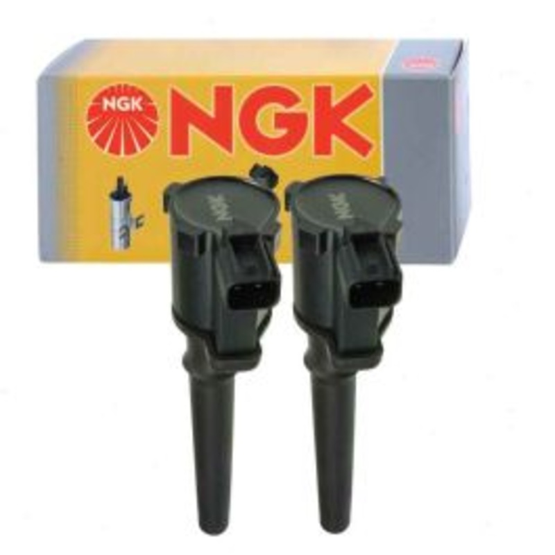 2 pc NGK 48617 U5184 Ignition Coils