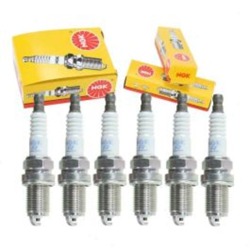 6 pc NGK Standard Spark Plugs for 1996-2002 Isuzu Trooper 3.2L 3.5L V6