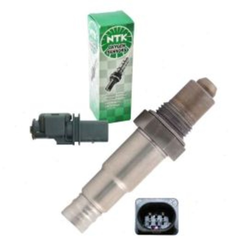 NGK NTK Upstream Right Air Fuel Ratio Sensor for 2011-2013 Ford 673 6.8L V10