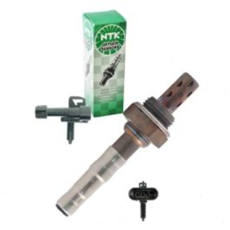 NGK NTK Upstream Right Oxygen (O2) Sensor for 2000-2002 Chevrolet Tahoe 4.8L 5.3L V8