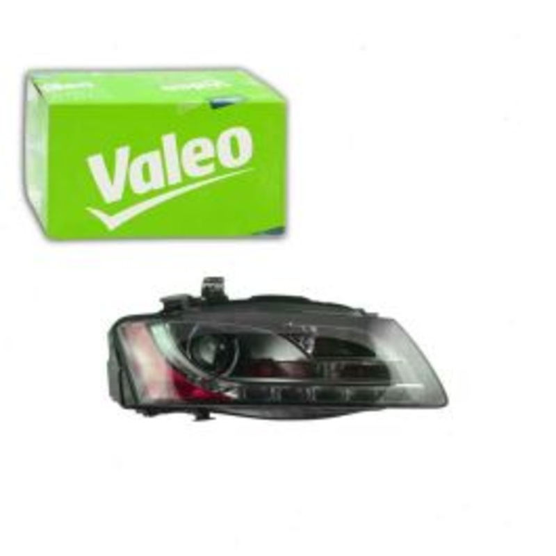 Valeo Front Right Headlight Assembly for 2010-2012 Audi A5
