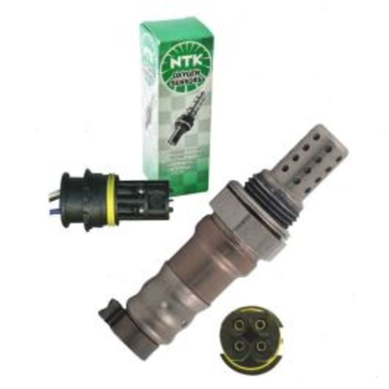 NGK NTK Upstream Right Oxygen (O2) Sensor for 2001-2006 Mercedes-Benz S500 5.0L V8