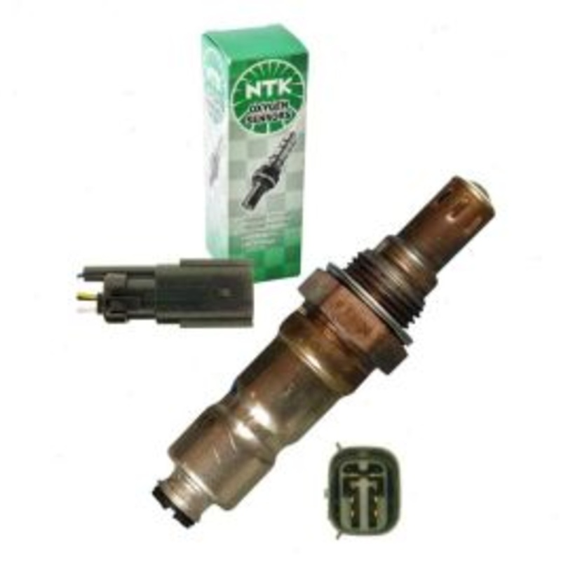 NGK NTK Upstream Right Air Fuel Ratio Sensor for 2013-2015 Lincoln MKS 3.7L V6