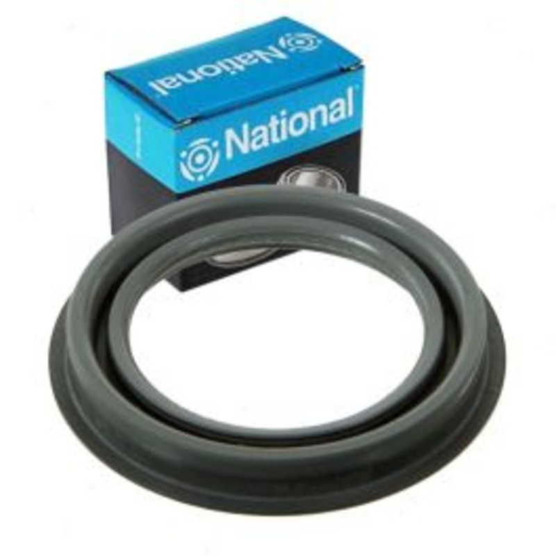 National Front Transmission Oil Pump Seal for 1997 Ford F-250 HD
