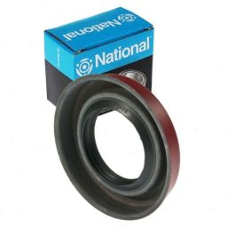 National Front Transfer Case Output Shaft Seal for 1979-1986 GMC K3500